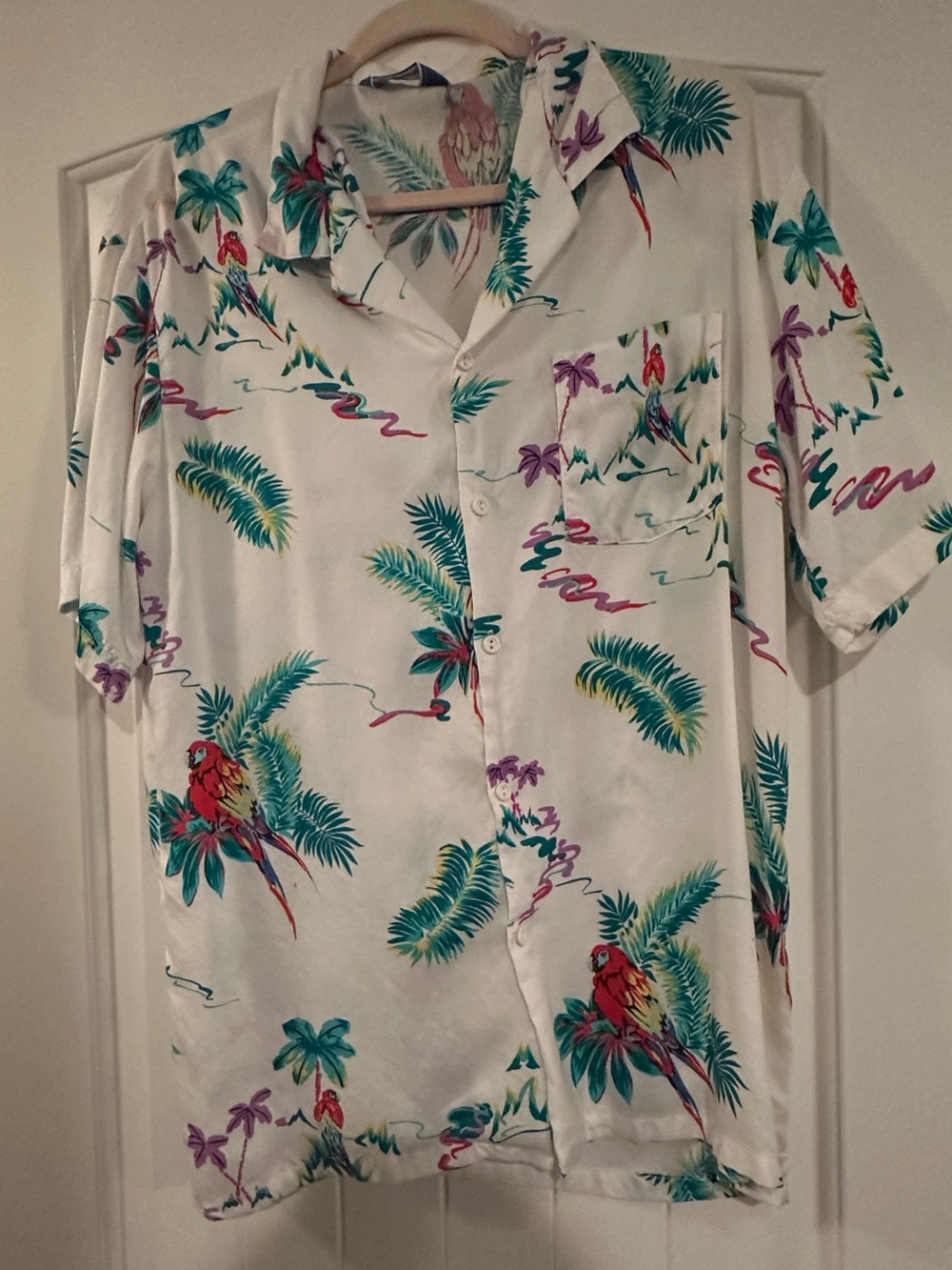 Vintage Hawaiian White Tropical Parrot Print Short-Sleeve Shirt